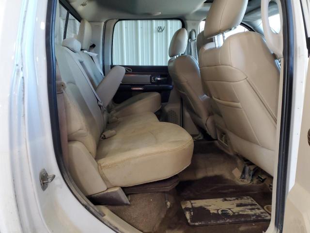 3C6UR5FL3FG678789 - 2015 RAM 2500 LARAMIE 白色 照片 10