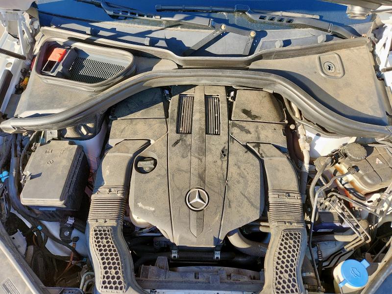 4JGDF6EE8FA616051 - 2015 MERCEDES-BENZ GL 450 4MATIC WHITE photo 12