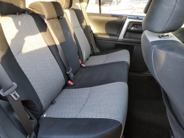 JTEZU5JR3F5093075 - 2015 TOYOTA 4RUNNER SR5 GRAY photo 11