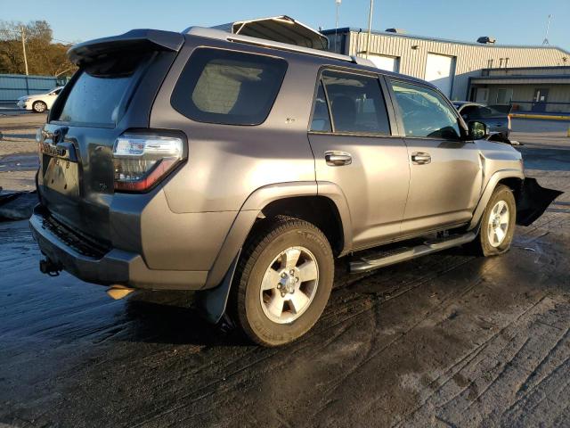 JTEZU5JR3F5093075 - 2015 TOYOTA 4RUNNER SR5 GRAY photo 3