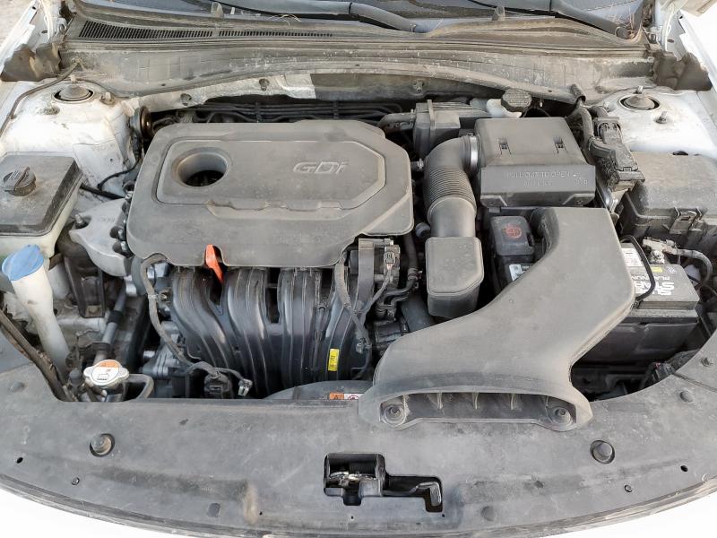 5XXGT4L39JG257869 - 2018 KIA OPTIMA LX Weiß Foto 11