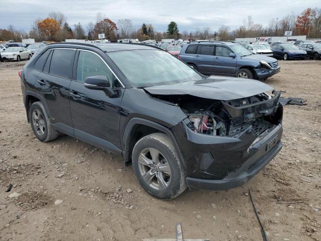 4T3RWRFV2PU089010 - 2023 TOYOTA RAV4 XLE Чорний фото 4