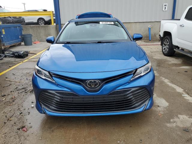 4T1C11AK9LU309295 - 2020 TOYOTA CAMRY LE BLUE photo 5