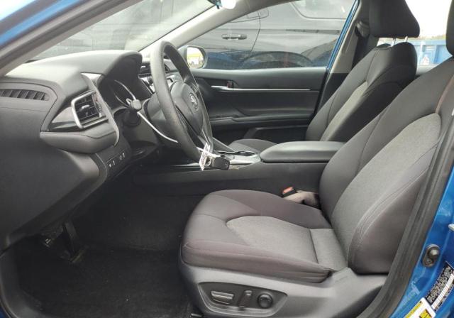 4T1C11AK9LU309295 - 2020 TOYOTA CAMRY LE BLUE photo 7