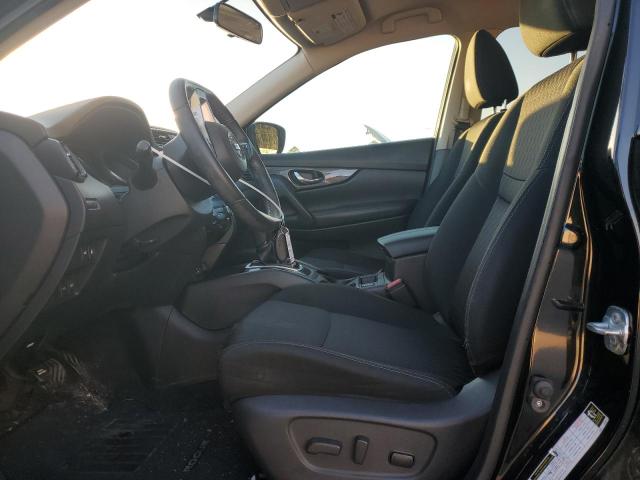 KNMAT2MT9JP599713 - 2018 NISSAN ROGUE S შავი ფოტო 7