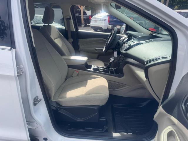 1FMCU0GD8JUA87176 - 2018 FORD ESCAPE SE Ақ фото 5