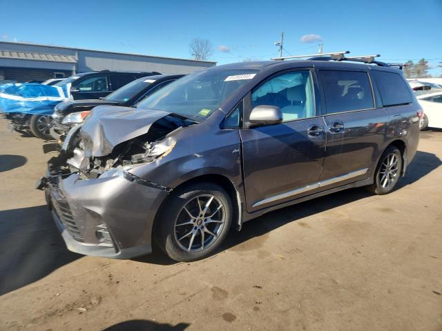 2019 TOYOTA SIENNA LE, 
