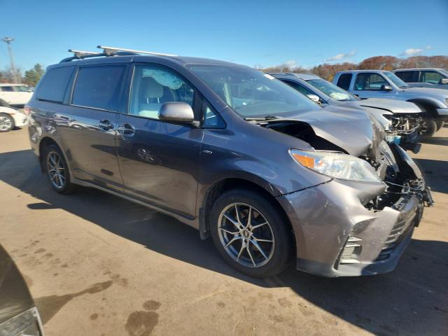 5TDJZ3DC9KS225338 - 2019 TOYOTA SIENNA LE ნაცრისფერი ფოტო 4