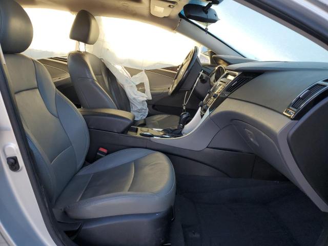 5NPEC4AC7CH479487 - 2012 HYUNDAI SONATA SE 银色 照片 7