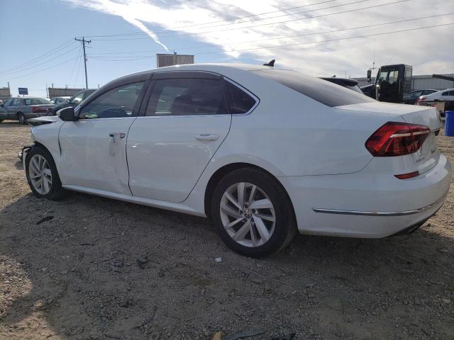 1VWBA7A35JC015646 - 2018 VOLKSWAGEN PASSAT SE WHITE photo 2