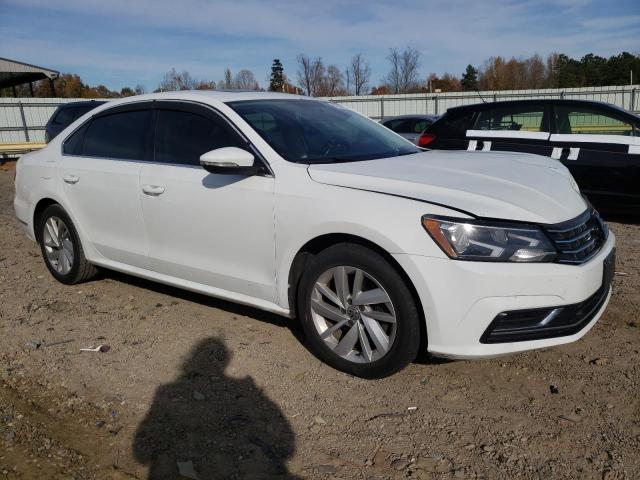 1VWBA7A35JC015646 - 2018 VOLKSWAGEN PASSAT SE WHITE photo 4