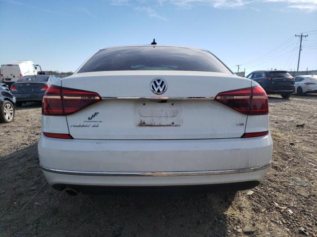 1VWBA7A35JC015646 - 2018 VOLKSWAGEN PASSAT SE WHITE photo 6