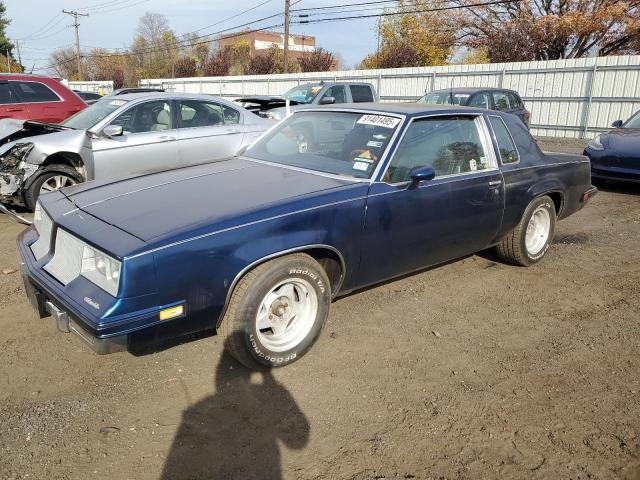 1982 OLDSMOBILE CUTLASS SU, 