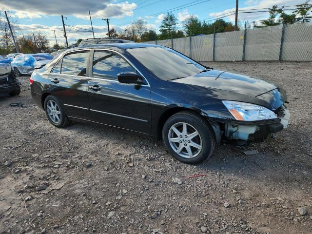 1HGCM56684A028673 - 2004 HONDA ACCORD EX BLACK photo 4