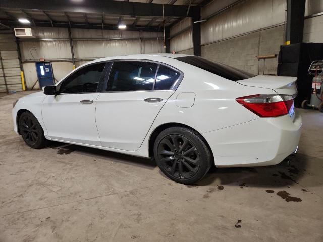 1HGCR2F55FA151311 - 2015 HONDA ACCORD SPORT WHITE photo 2