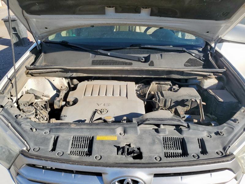 5TDZK3EH2DS108088 - 2013 TOYOTA HIGHLANDER BASE Սպիտակ լուսանկար 12