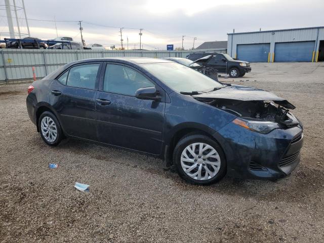 2T1BURHEXJC052910 - 2018 TOYOTA COROLLA L BLUE photo 4