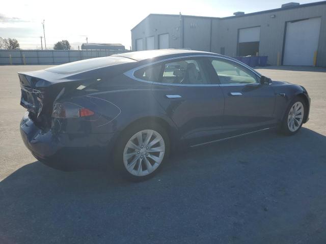 5YJSA1E23JF245156 - 2018 TESLA MODEL S أزرق صورة 3
