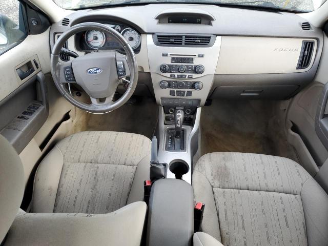 1FAHP3FN5AW131142 - 2010 FORD FOCUS SE GREEN photo 8