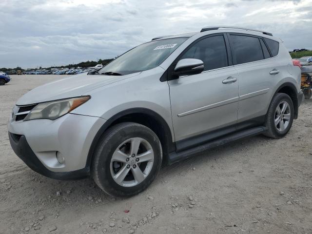 2013 TOYOTA RAV4 XLE, 