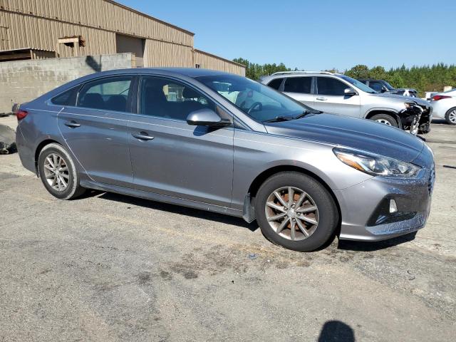 5NPE24AF9JH693892 - 2018 HYUNDAI SONATA SE GRAY photo 4
