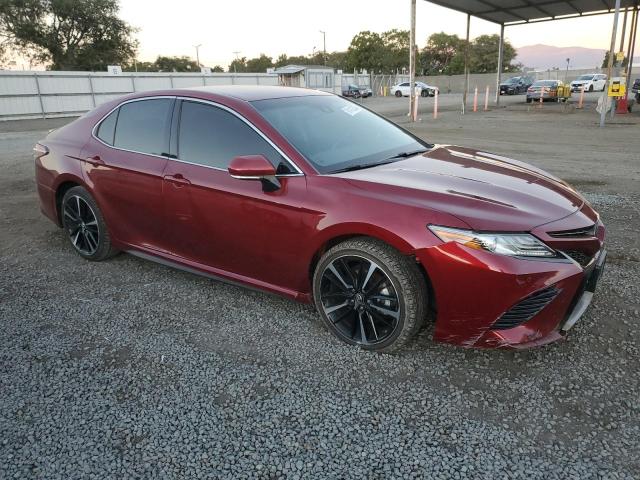 4T1B61HKXJU637549 - 2018 TOYOTA CAMRY XSE Bordo foto 4