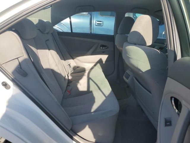 4T1BF3EK8BU645313 - 2011 TOYOTA CAMRY BASE WHITE photo 10