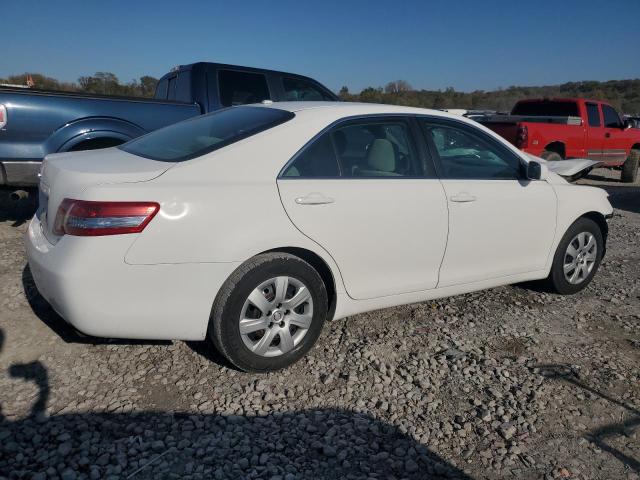 4T1BF3EK8BU645313 - 2011 TOYOTA CAMRY BASE WHITE photo 3