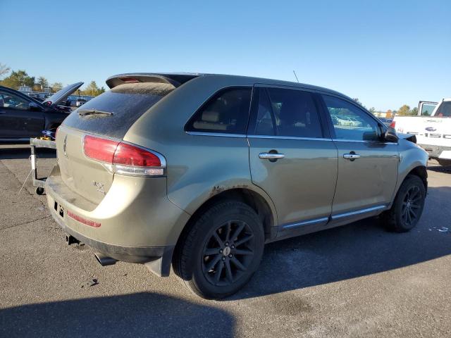 2LMDJ8JK9DBL01092 - 2013 LINCOLN MKX GREEN photo 3