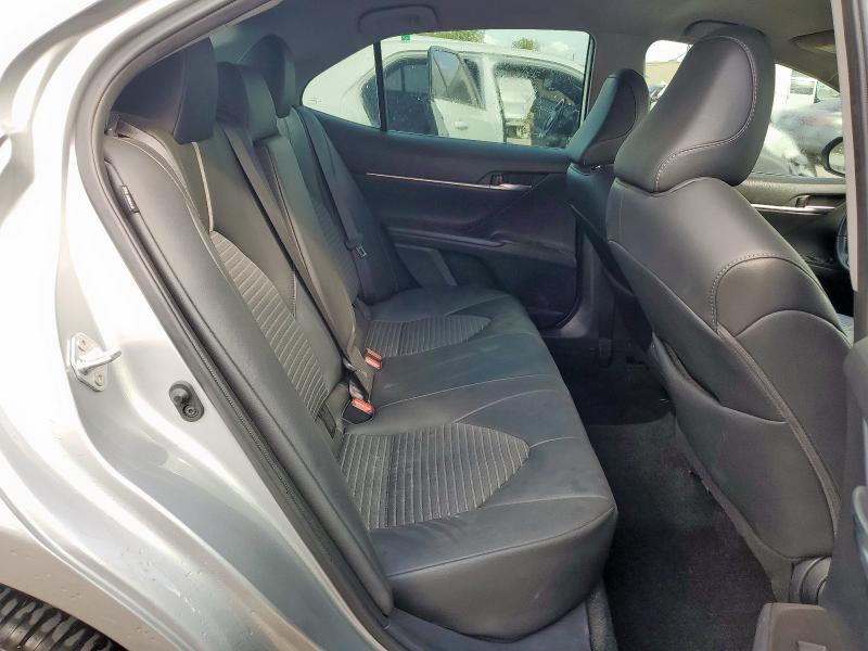 4T1G11AK2RU232022 - 2024 TOYOTA CAMRY SE NIGHT SHADE SILVER photo 10