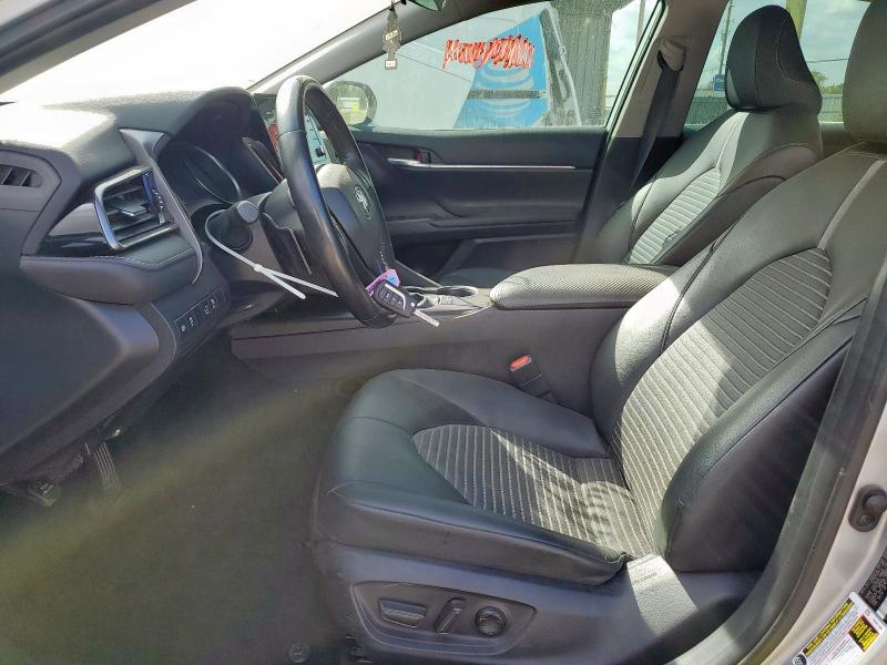 4T1G11AK2RU232022 - 2024 TOYOTA CAMRY SE NIGHT SHADE SILVER photo 7