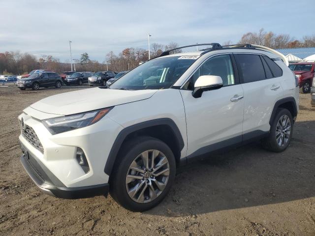 2022 TOYOTA RAV4 LIMITED, 