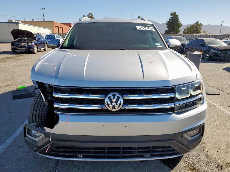 1V2ER2CA0KC562654 - 2019 VOLKSWAGEN ATLAS SEL Silber Foto 5