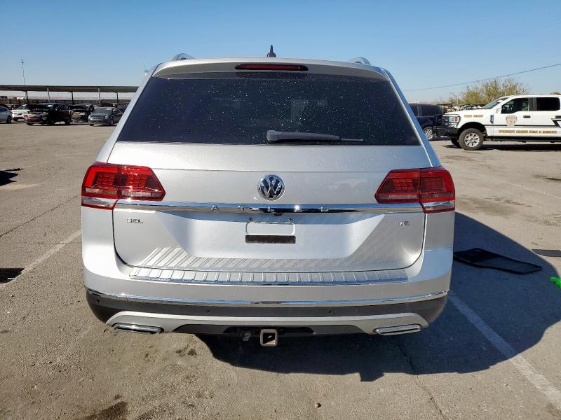 1V2ER2CA0KC562654 - 2019 VOLKSWAGEN ATLAS SEL Silber Foto 6