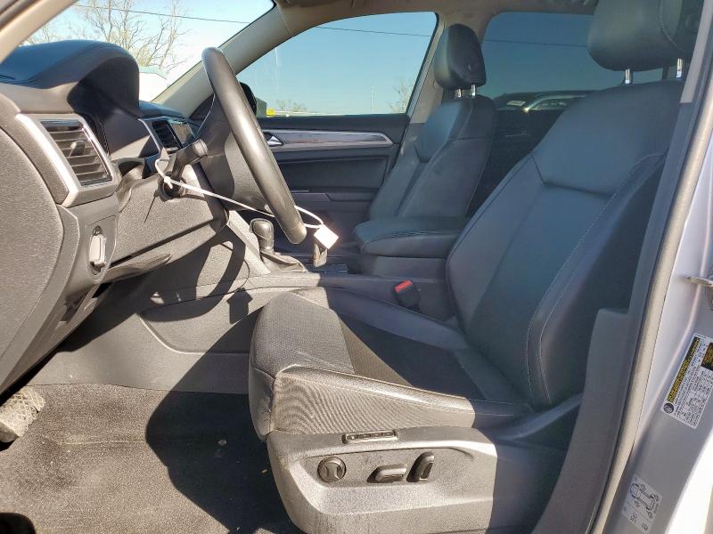 1V2ER2CA0KC562654 - 2019 VOLKSWAGEN ATLAS SEL Silber Foto 7