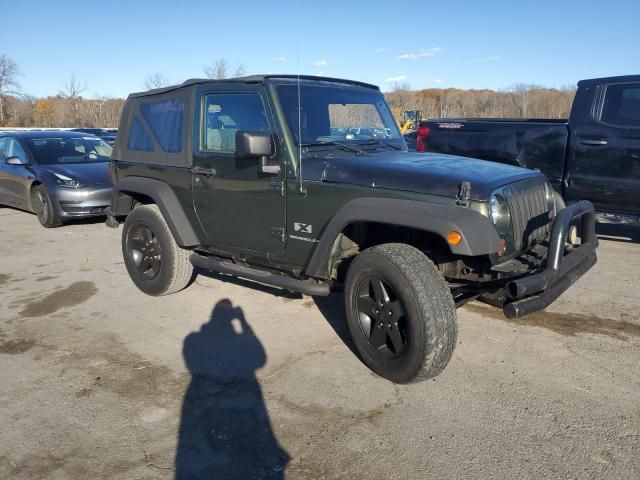1J4FA24187L204554 - 2007 JEEP WRANGLER X GREEN photo 4