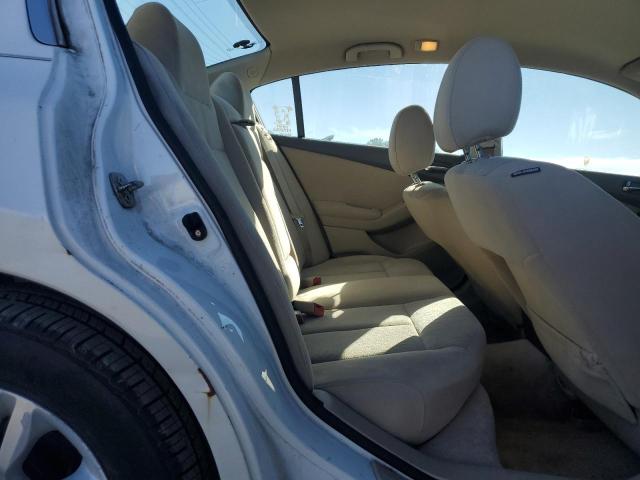 1N4AL2AP5CN488877 - 2012 NISSAN ALTIMA BASE WHITE photo 10