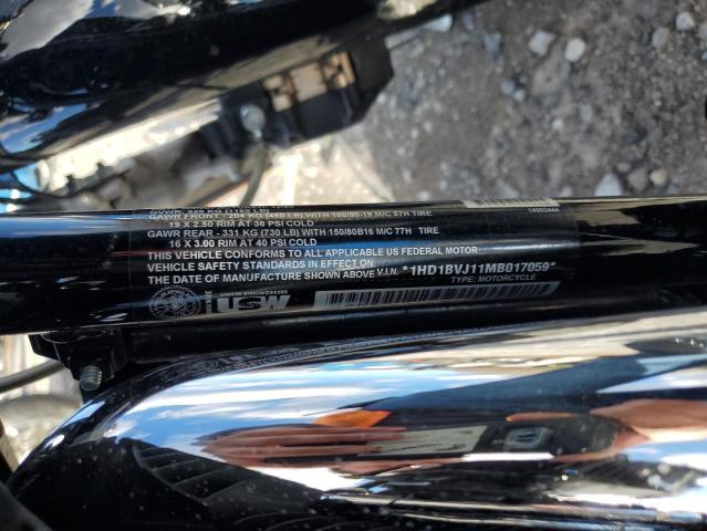 1HD1BVJ11MB017059 - 2021 HARLEY-DAVIDSON FXST შავი ფოტო 9