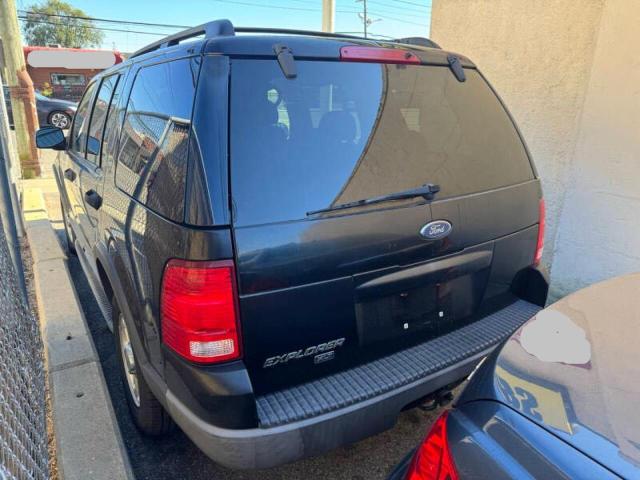 1FMZU73K53UC01550 - 2003 FORD EXPLORER XLT შავი ფოტო 3