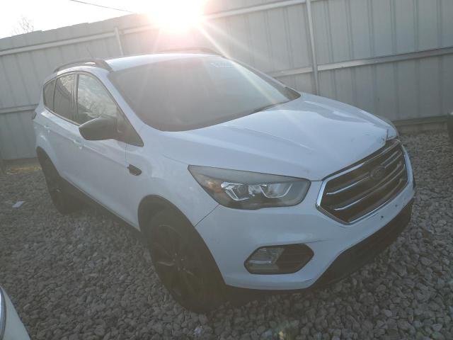 1FMCU0GD6KUB06745 - 2019 FORD ESCAPE SE WHITE photo 4