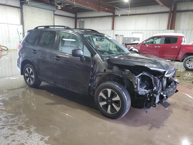 JF2SJAGC6JH574831 - 2018 SUBARU FORESTER 2.5I PREMIUM Սև լուսանկար 4
