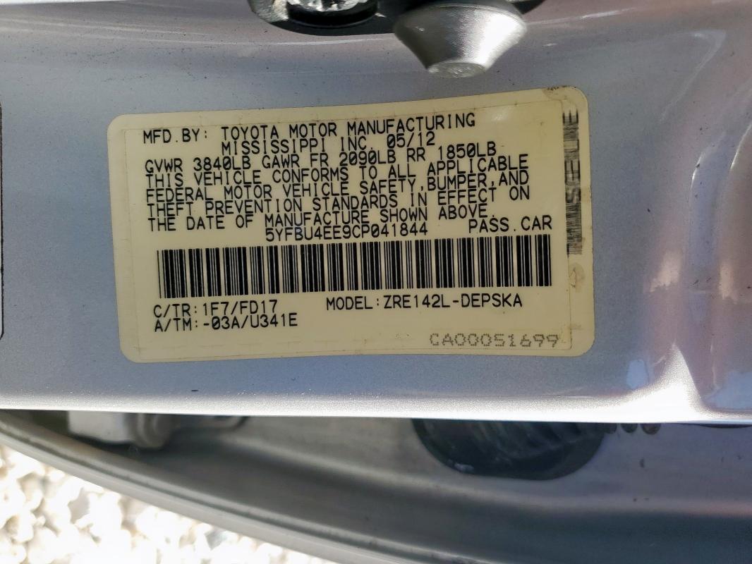 5YFBU4EE9CP041844 - 2012 TOYOTA COROLLA BASE 银色 照片 12