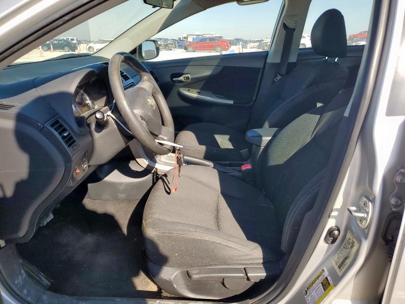 5YFBU4EE9CP041844 - 2012 TOYOTA COROLLA BASE 银色 照片 7