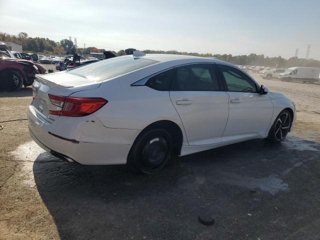 1HGCV1F34JA095374 - 2018 HONDA ACCORD SPORT Ақ фото 3