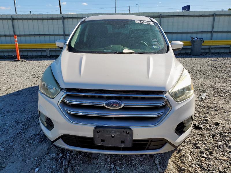 1FMCU0GD7HUC24523 - 2017 FORD ESCAPE SE 白色 照片 5