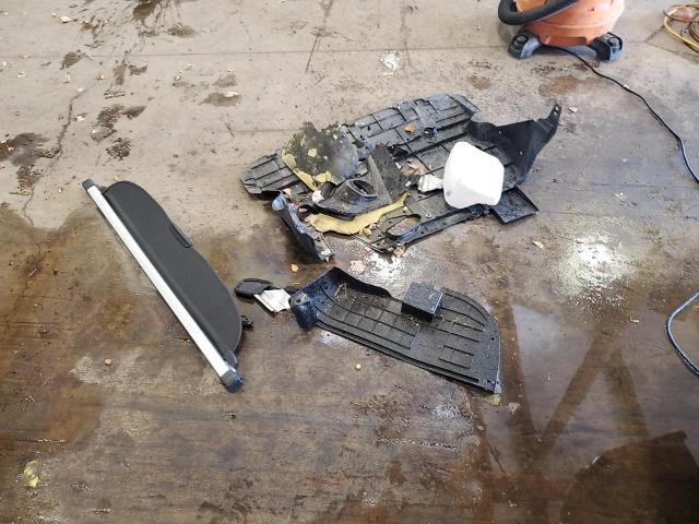 JF2GTAEC5M8231709 - 2021 SUBARU CROSSTREK PREMIUM SILVER photo 12