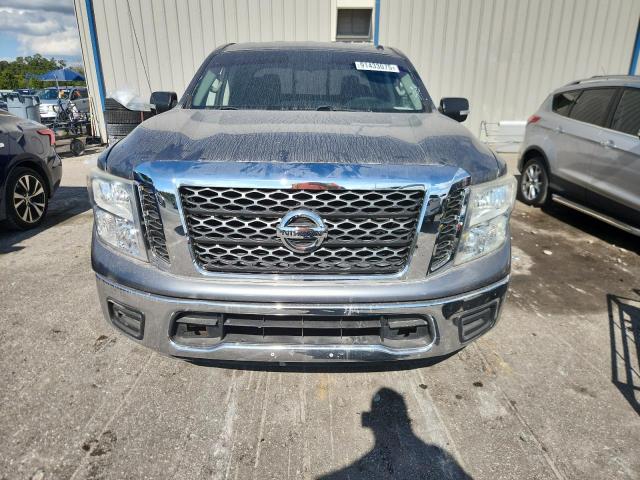 1N6AA1EK7HN527143 - 2017 NISSAN TITAN S GRAY photo 5