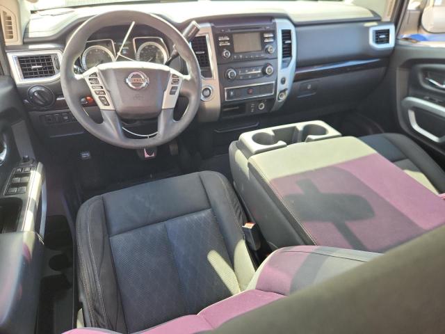 1N6AA1EK7HN527143 - 2017 NISSAN TITAN S GRAY photo 8