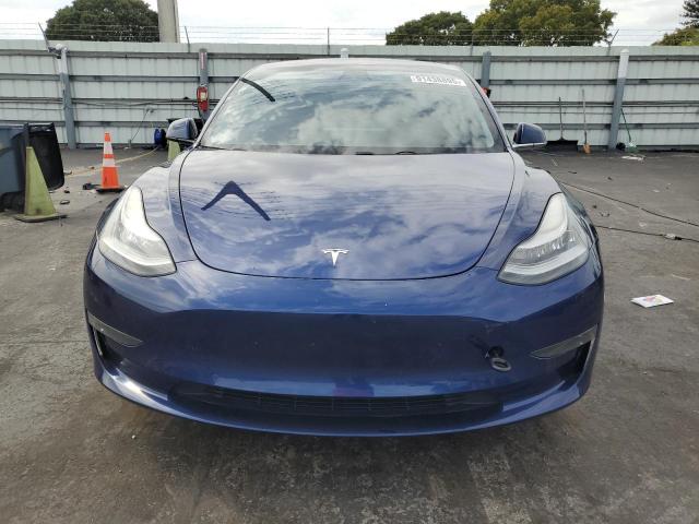 5YJ3E1EA4KF356364 - 2019 TESLA MODEL 3 Blau Foto 5