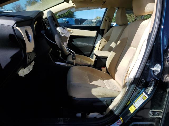 2T1BURHE5JC049171 - 2018 TOYOTA COROLLA L BLUE photo 7